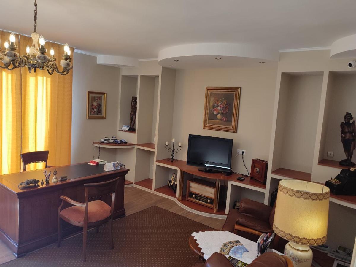 Hotel Casa Alina Deva Zewnętrze zdjęcie